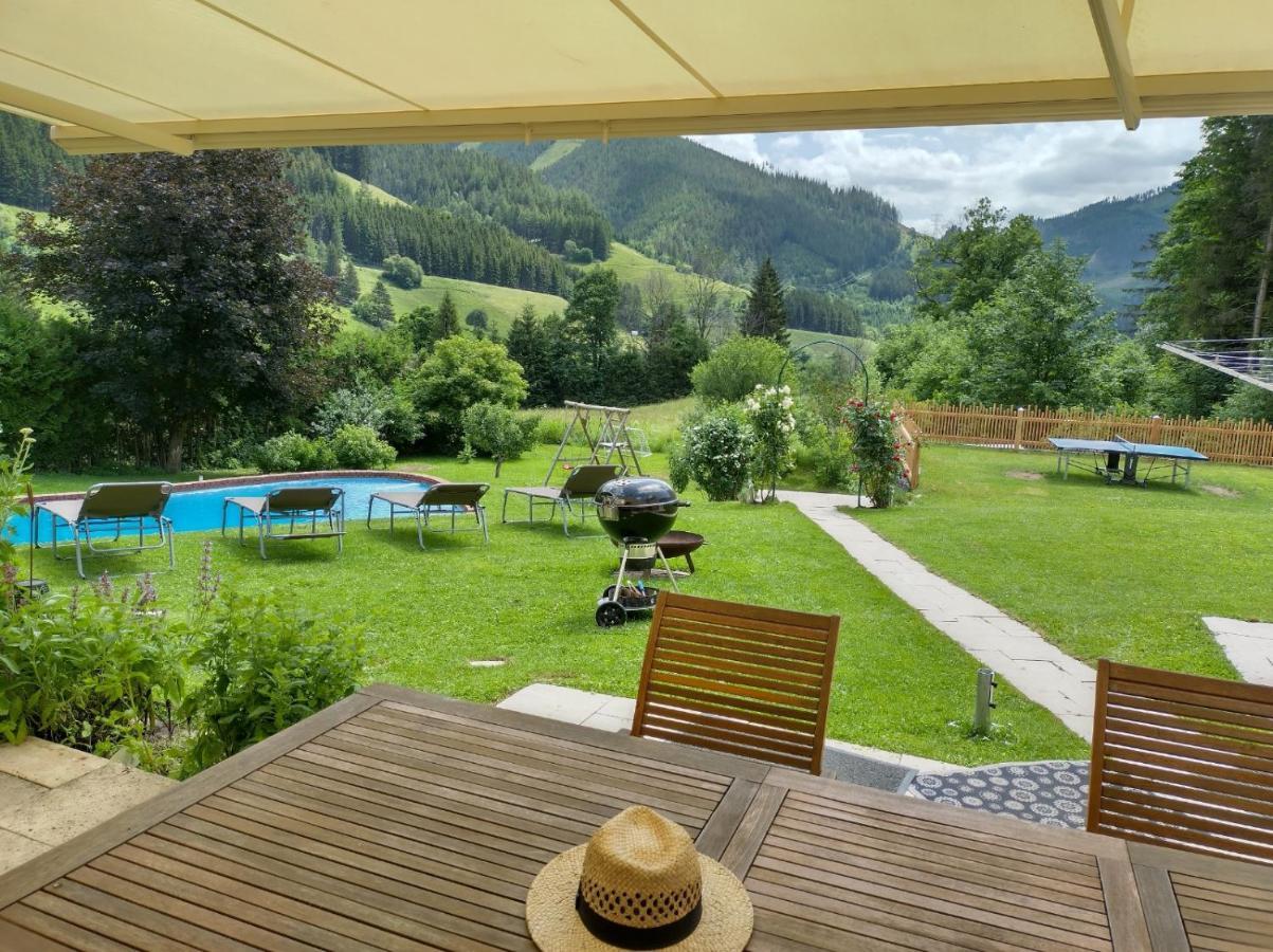 Pool, Pokale, Sauna, Billard, Kirche U. Viel Natur Vordernberg Eksteriør billede
